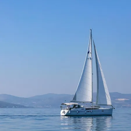 بوتيل Bavaria Cruiser 46- Josip سبليت